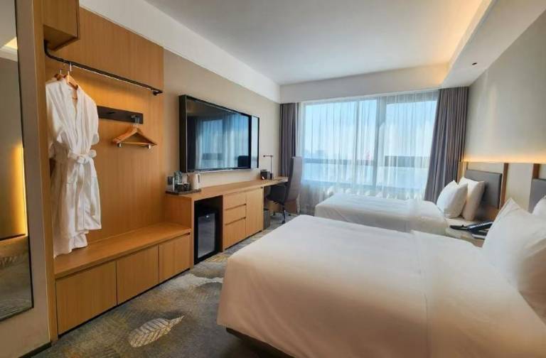 Yanshan Hotel