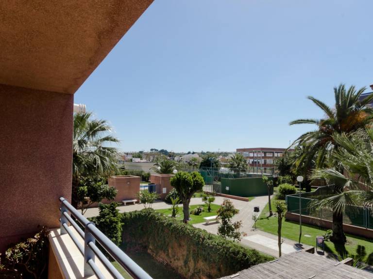 Child-friendly lovely rental apartment with pool, garden & terrace | Close to the beach | Pets allowed — photo 4