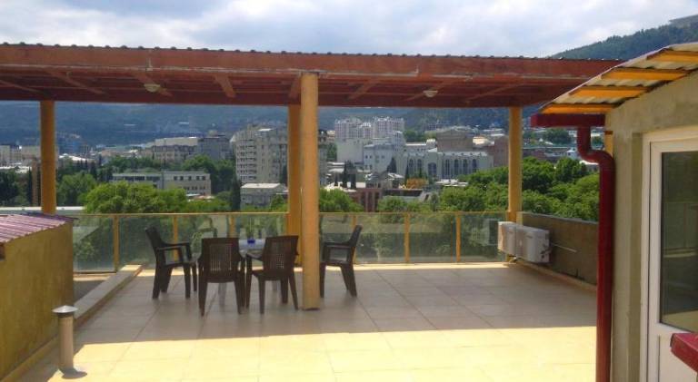 Holiday apartment with patio | Close to Rustaveli Avenue — photo 2