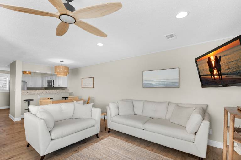 Costa Vista Townhouse 9 — photo 4