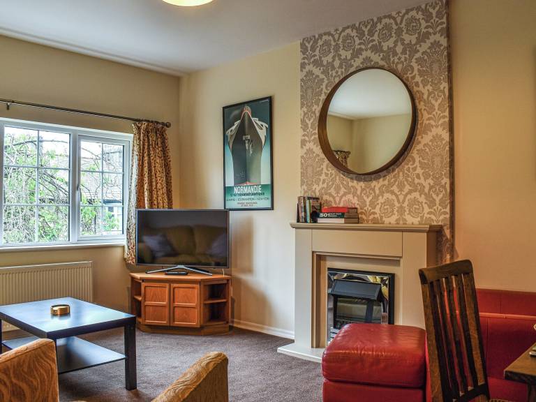 Cottage Grange-Over-Sands