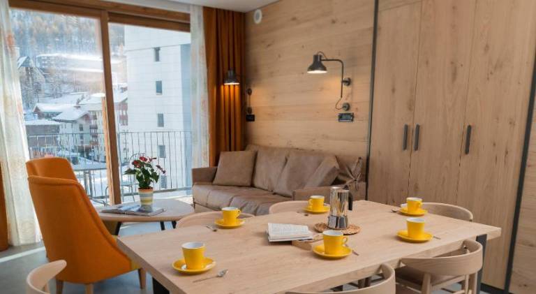 Wonderful serviced apartment with yard | Ski nearby | Good for workation | Pet-friendly — photo 2