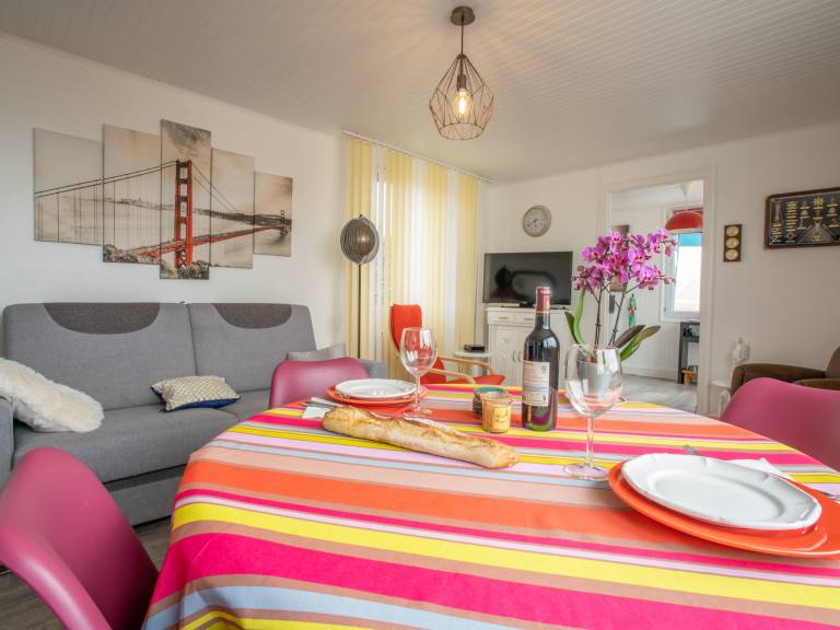 Fully equipped nice house with BBQ, yard & patio | Sea view | Beach nearby | Dogs allowed — photo 5