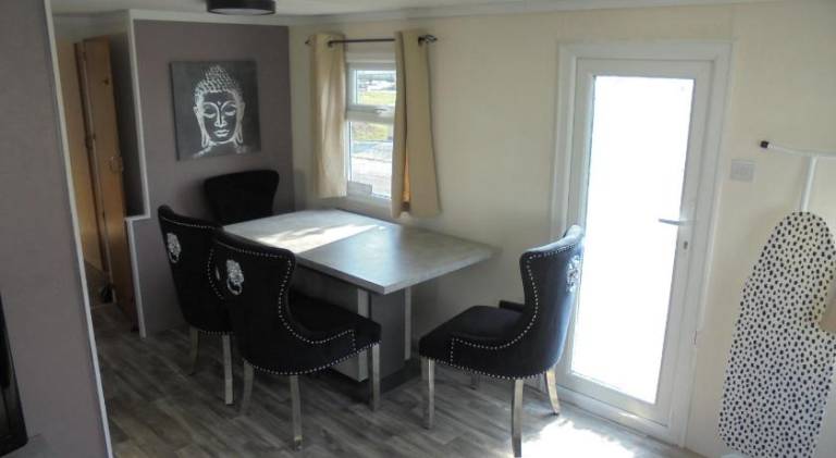 Apartment with 2 rooms for 6 persons — photo 2