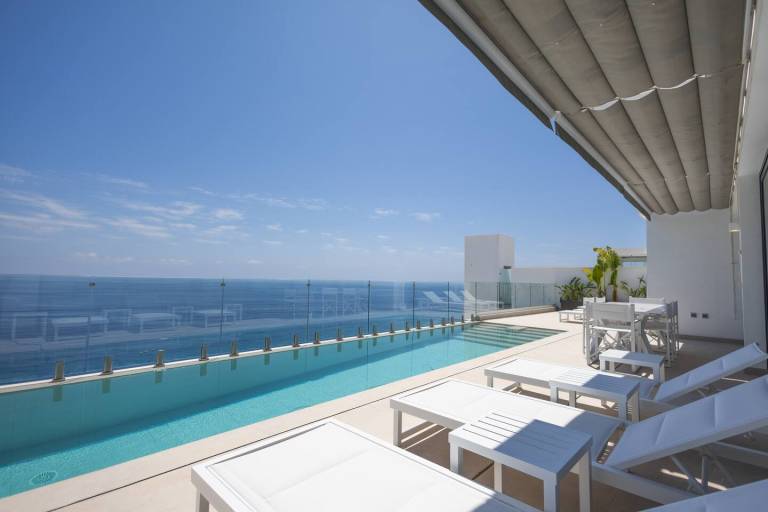 Luxury villa with sea view and private pool LGL 14 in Almunecar