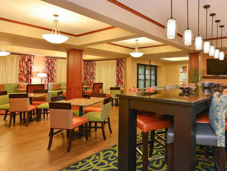 Hampton Inn Martinsburg — photo 4