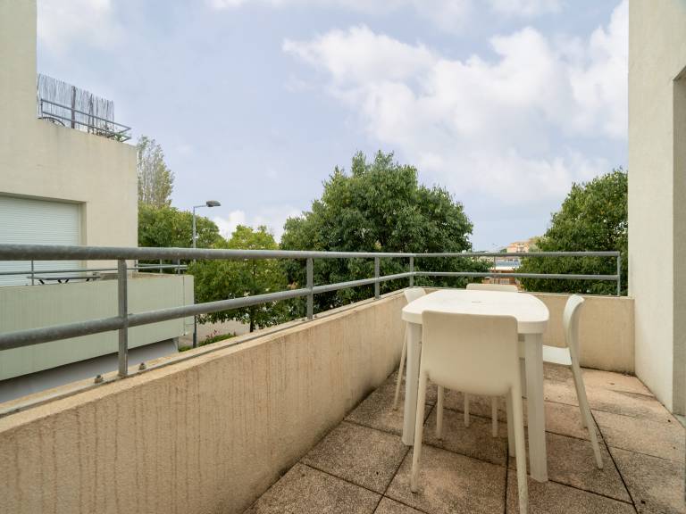Holiday apartment with heated pool & garden — photo 4