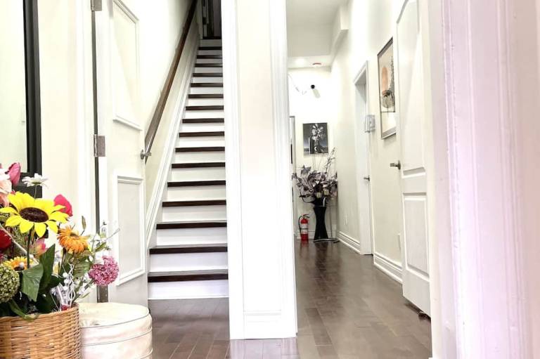 Comfy Guest House