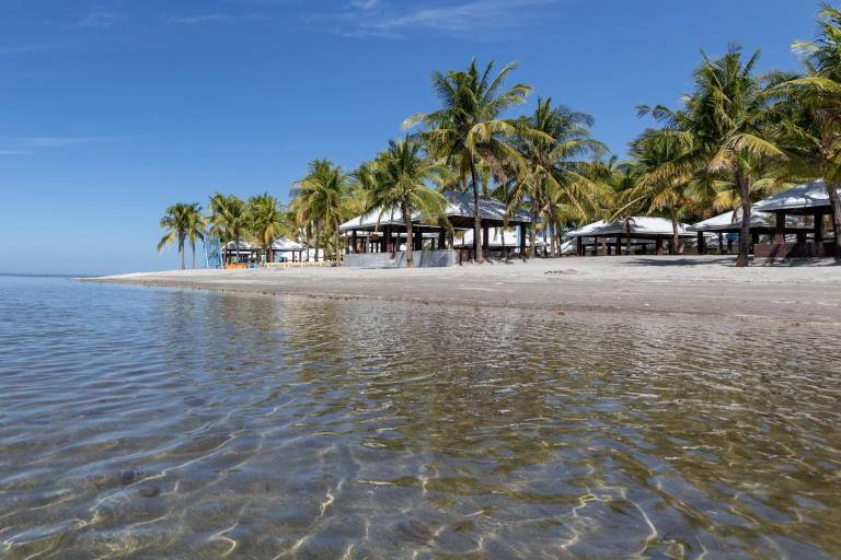 CoralView Beach Resort — photo 3