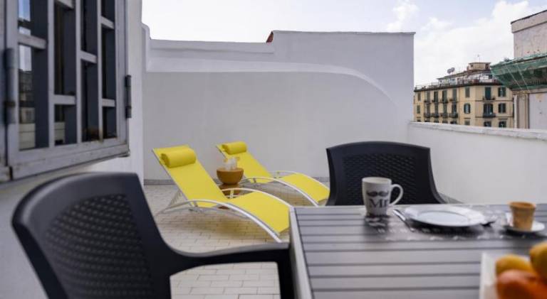 Rooftop terrace - Your oasis in the city in Naples