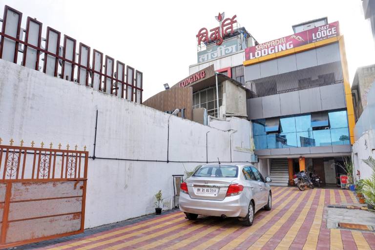 Hotel O Sahyadri Lodge