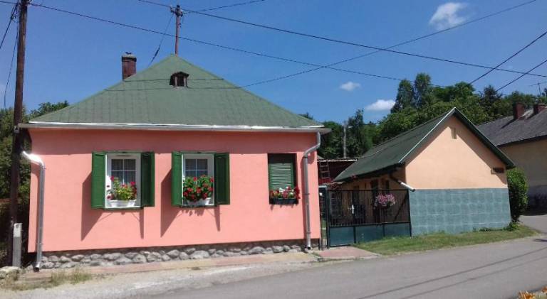 Apartman Ózd