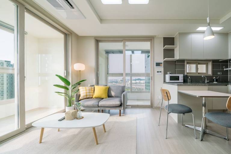 Urbanstay Songdo Moonlight Park
