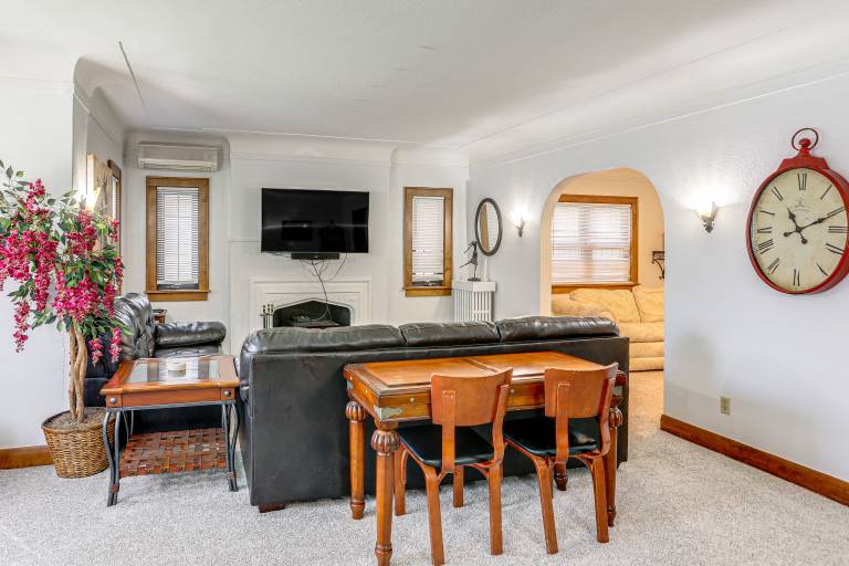 Striking Tudor Revival in Five Points District! — photo 4