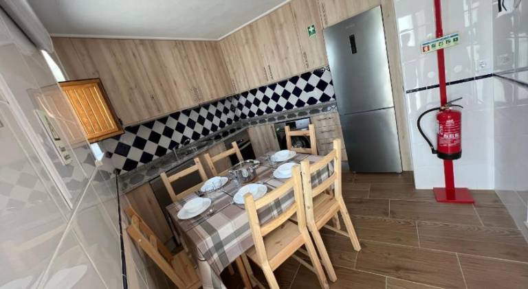 Chalet with 2 rooms for 5 persons — photo 4