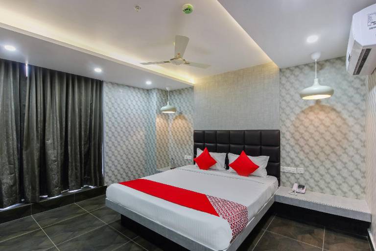 Super Capital O Hoysala Inn