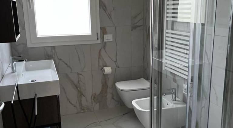 Wonderful serviced apartment with yard, hot tub & grill | Pets are welcome — photo 2