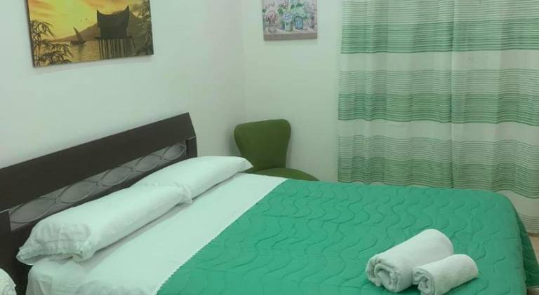 Holiday apartment with 2 rooms for 6 persons — photo 2
