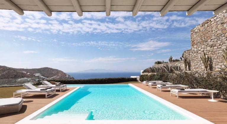 Villa Daedalus - Luxe Hilltop Escape with Infinity Pool, Jacuzzi & Panoramic Sea Views — photo 3