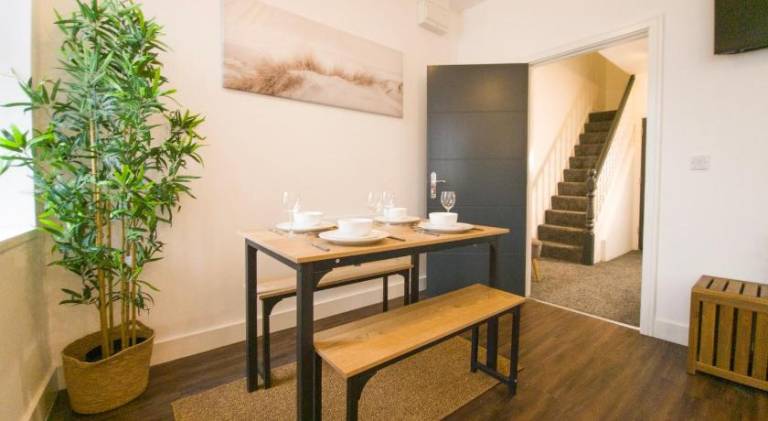 Principality Suites; Three Bed By Property Promise — photo 5
