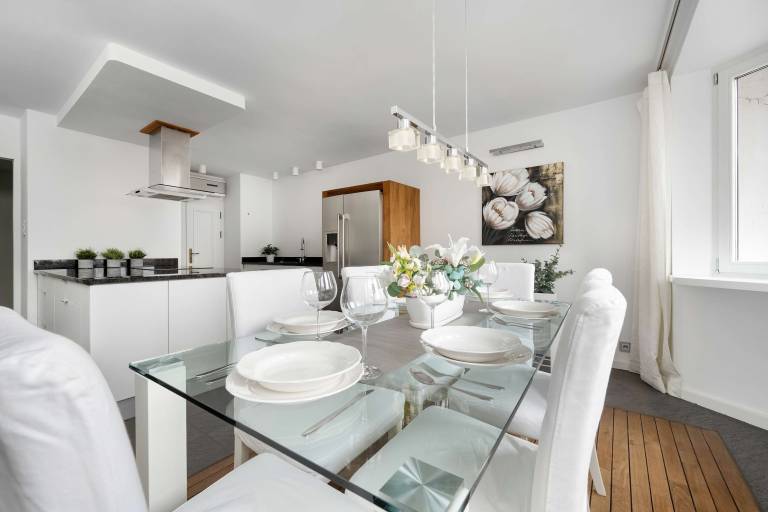 W Antoniego 21 Wroc aw Luxury Apartment Family Apartment with 3 Bedrooms Walk-in Wardrobe — photo 4