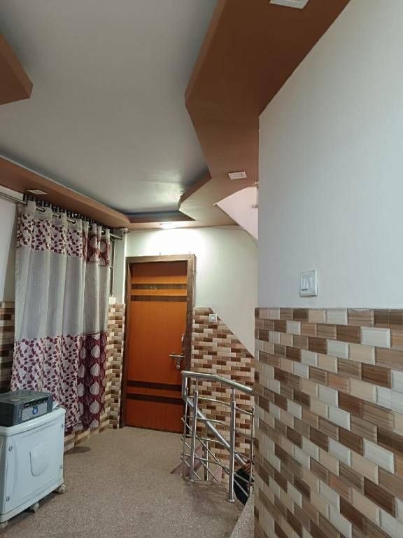 Goroomgo H. M International Nai Sarak Walkable from Gadowalia Varanasi — photo 5
