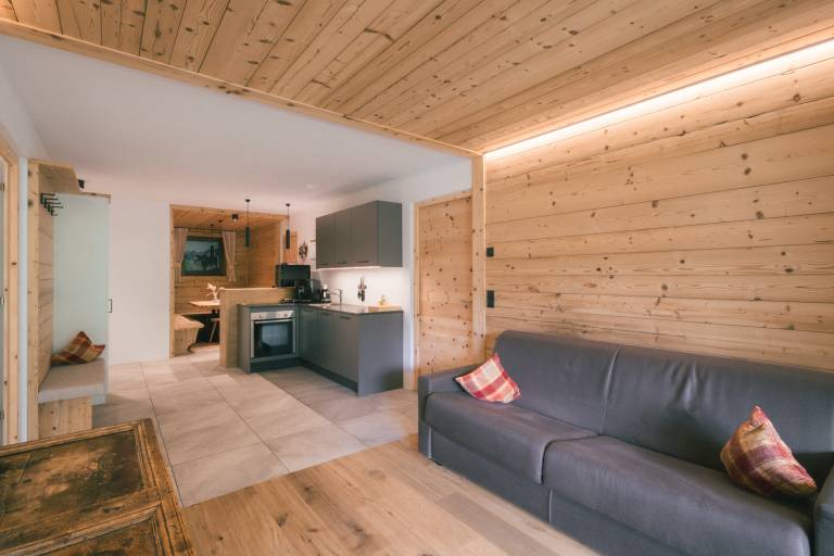 Apartment "Archehof Hochzirm - Anton" with Mountain View, Sauna & Terrace — photo 4