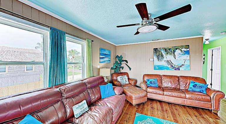 Vacation home with pool | Dogs allowed in Port Aransas, TX