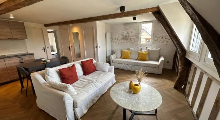 Apartment with 1 room for 4 persons in Honfleur