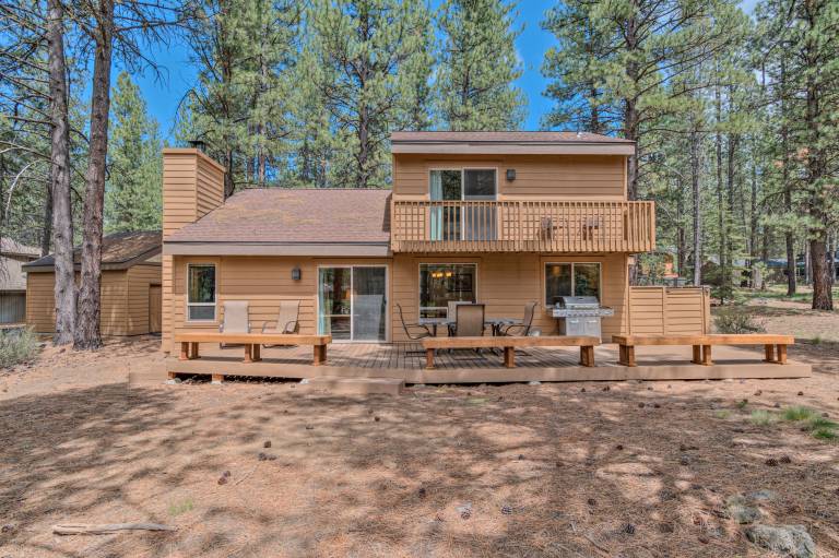 Family-oriented house with BBQ, pool & fast internet | Mountain view | Pets are welcome — photo 4