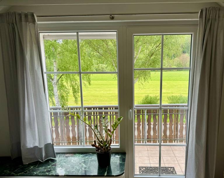 Pleasant rental apartment with fast internet & yard | Garden view | Pets are welcome — photo 5