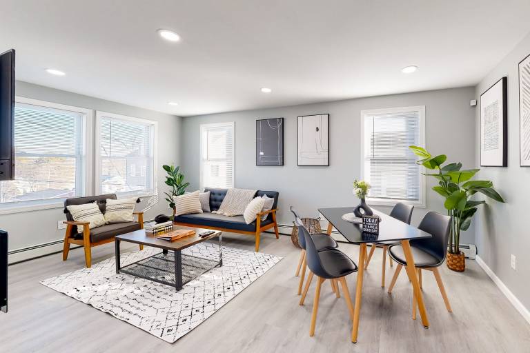 Condo Charles