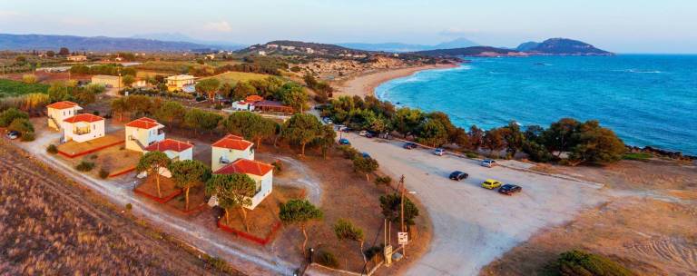 Απαρχοτέλ Voidokilia beach