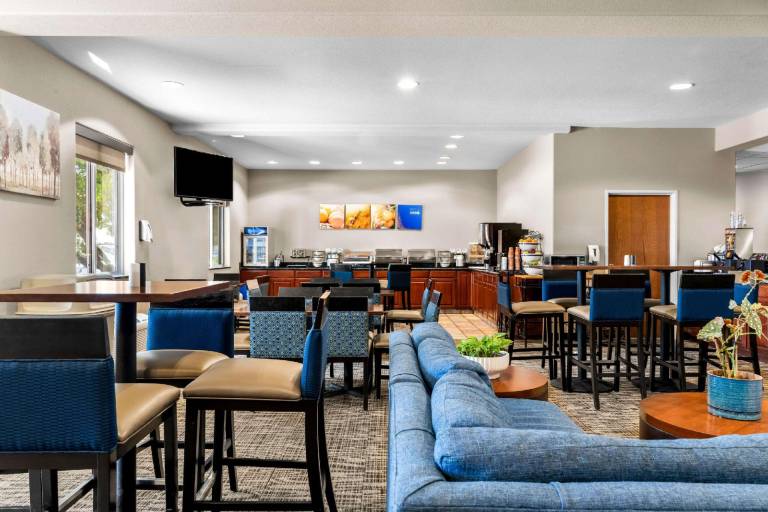 Comfort Inn & Suites Riverton — photo 3