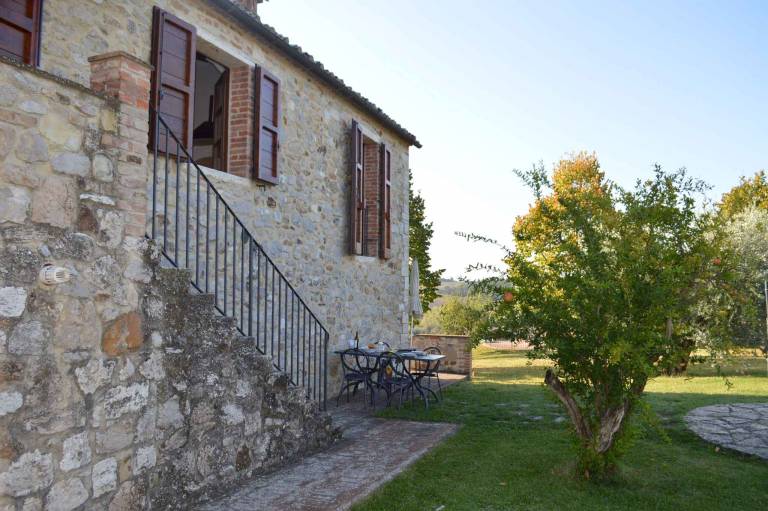 Fully equipped lovely holiday apartment with BBQ, pool & garden | Pets are welcome — photo 5