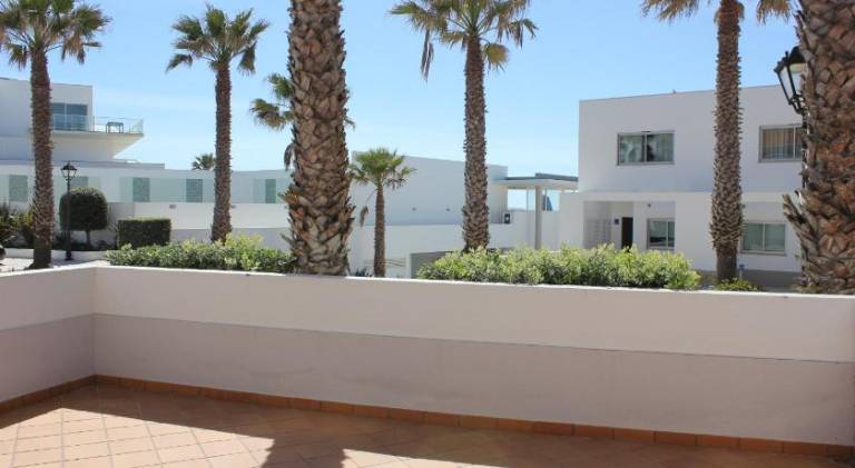 Vacation home with patio, garden & pool — photo 4