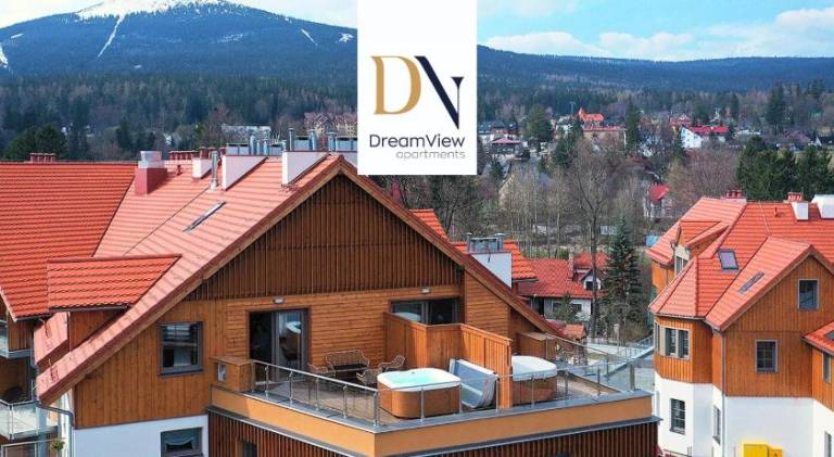 Apartment with hot tub & pool in Szklarska Poreba
