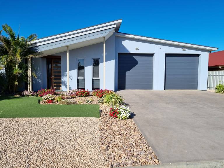 House Port Hughes