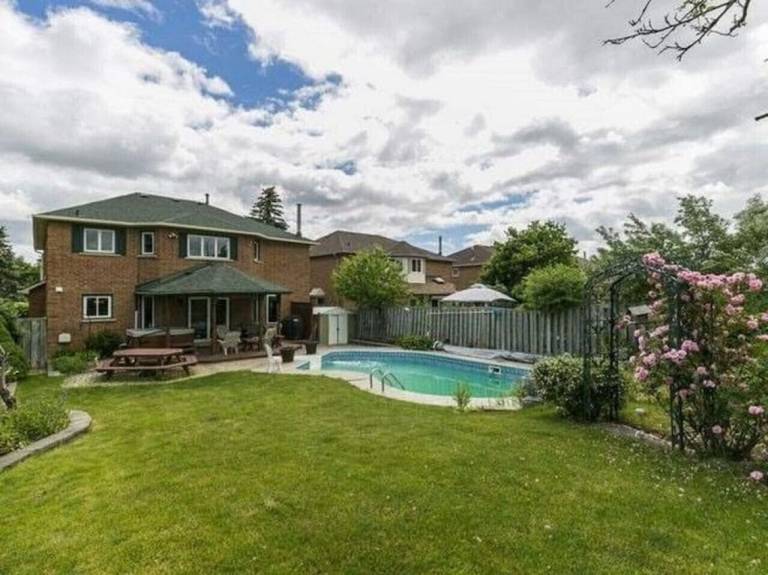 House  Brampton