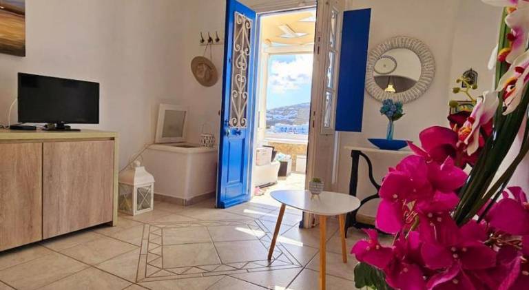 Charming rental apartment with terrace | Beach nearby | Pet-friendly in Mykonos