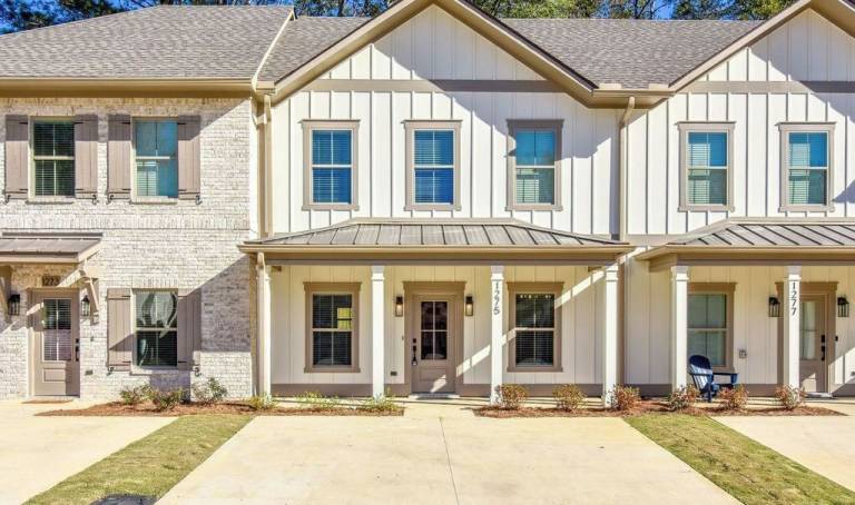 House Auburn