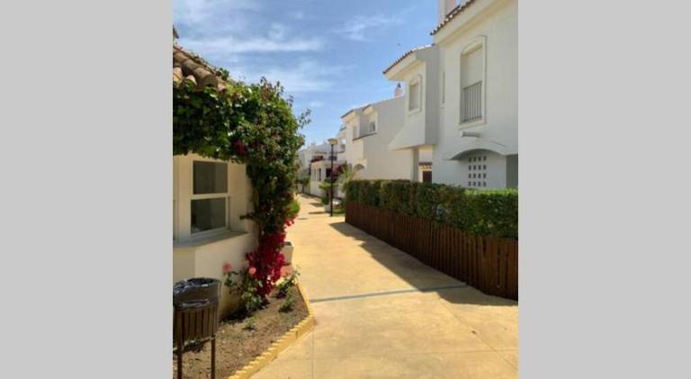Fully equipped beautiful house with garden, private pool & terrace | Dogs allowed — photo 5