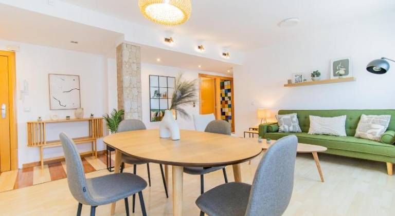 Rental apartment | Close to Cathedral-Basilica of Our Lady of the Pillar in Zaragoza