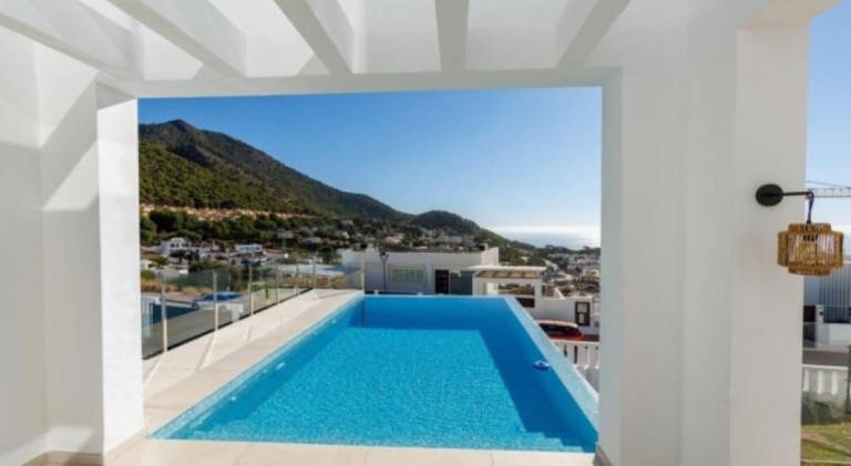 Fully equipped wonderful villa with private pool, terrace & grill | Pet-friendly — photo 2