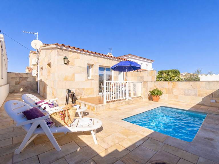 Ferienhaus mit Hund in Empuriabrava, Costa Brava fuer max. 4 Personen