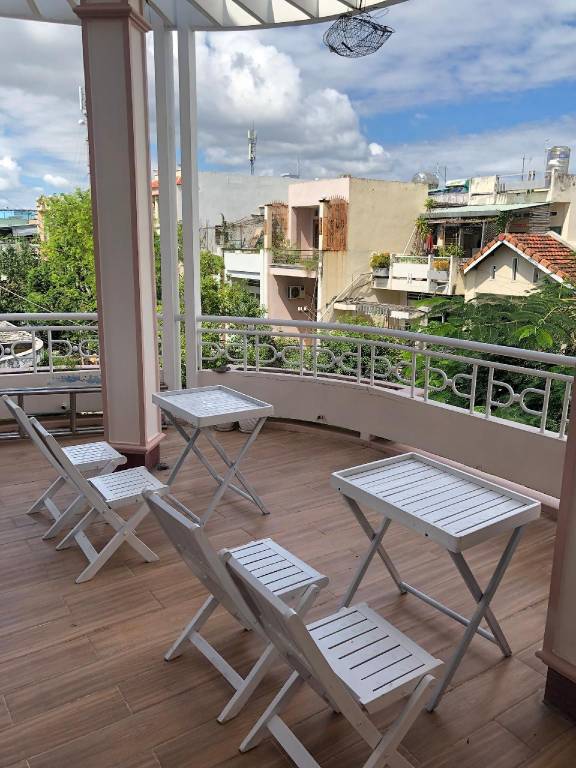 Vacation home with garden & BBQ | Water view | Pet-friendly — photo 2