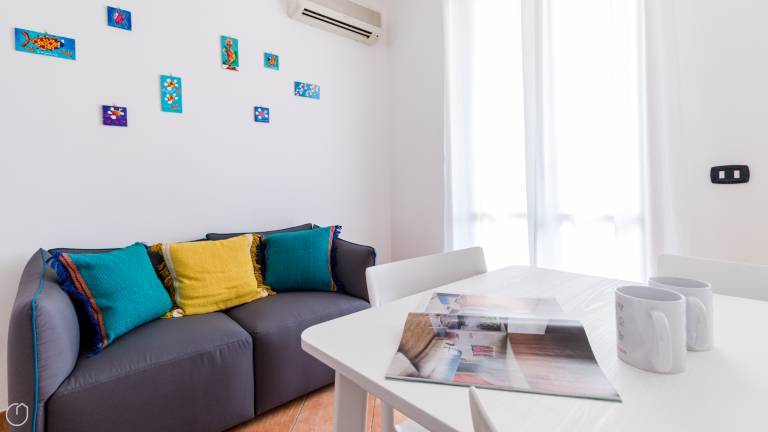 Family-oriented beautiful rental apartment with patio | Pets are welcome — photo 4