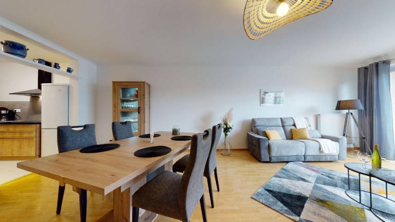 Apartment with garden — photo 3