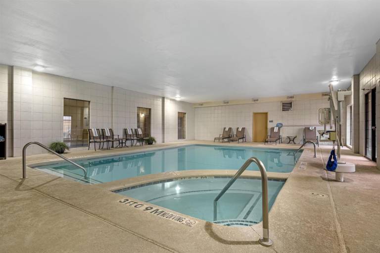 Best Western Plus Shamrock Inn & Suites — photo 4