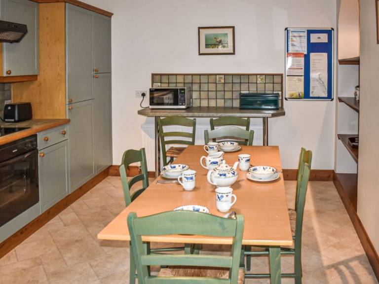 Children-friendly lovely cottage with BBQ & yard | River view | Pet-friendly — photo 5